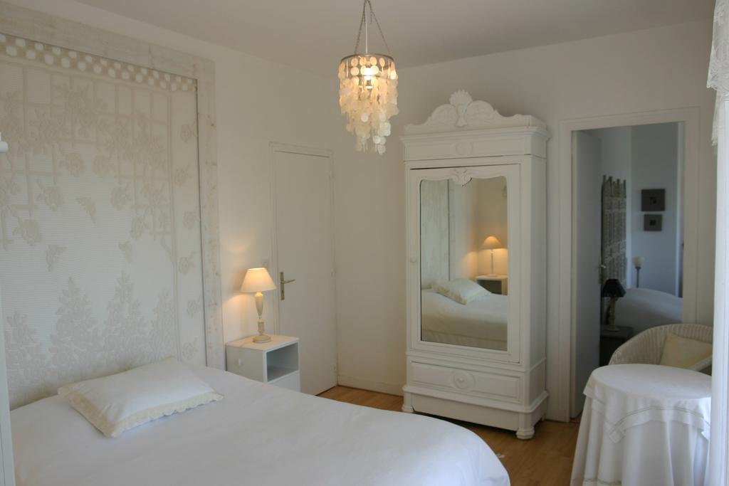 Chambres D'Hotes Christa Saint-Pair-sur-Mer Room photo